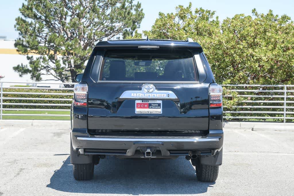 Used 2022 Toyota 4Runner Limited RWD image 7