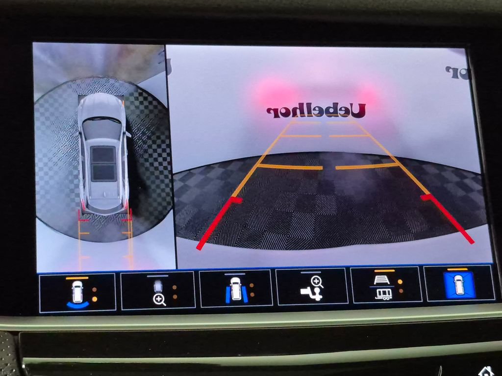 New 2026 Cadillac XT5 Premium Luxury w/ Driver Assist Package FWD image 23