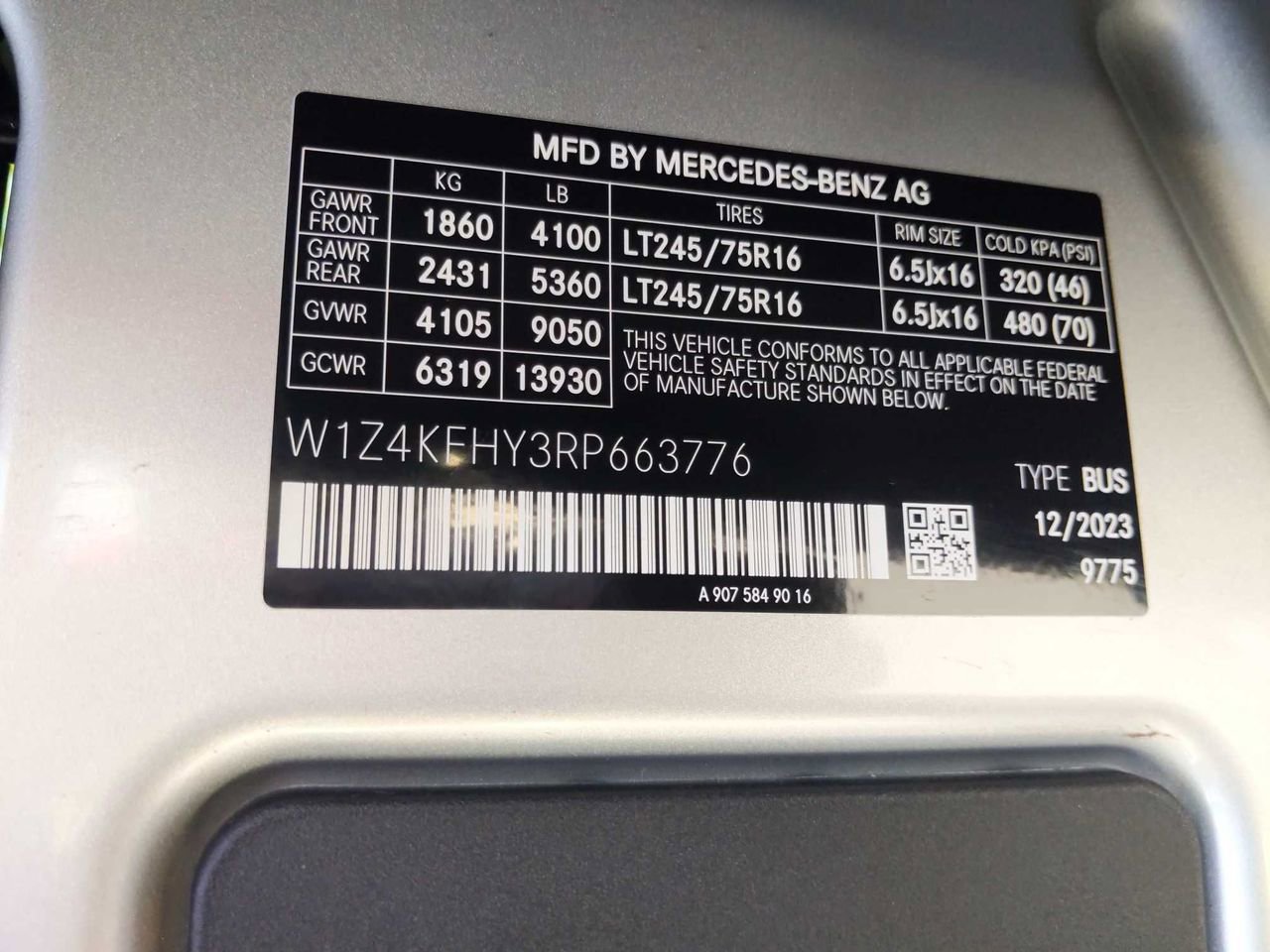 New 2024 Mercedes-Benz Sprinter 2500 image 11