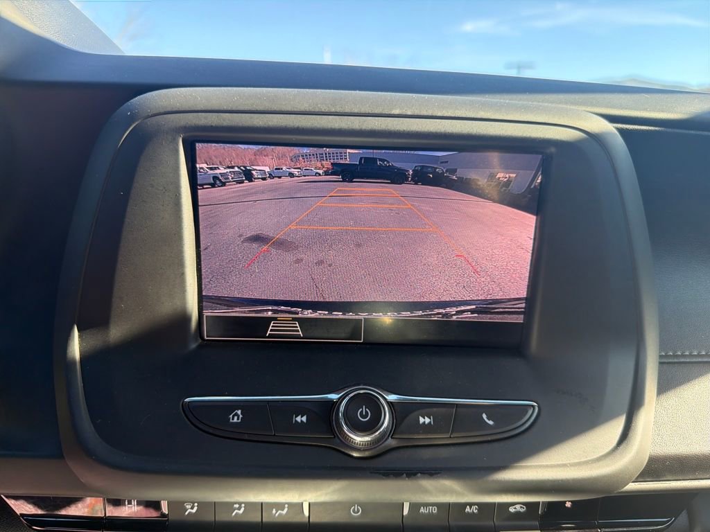 Used 2021 Chevrolet Camaro LT image 40