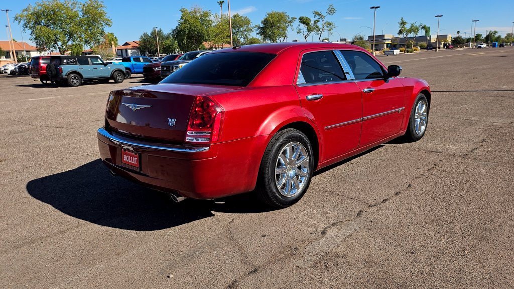 Used 2009 Chrysler 300 C RWD image 11