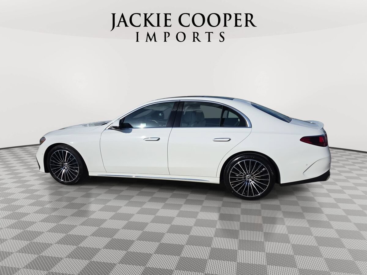 New 2026 Mercedes-Benz E 350 Sedan image 8
