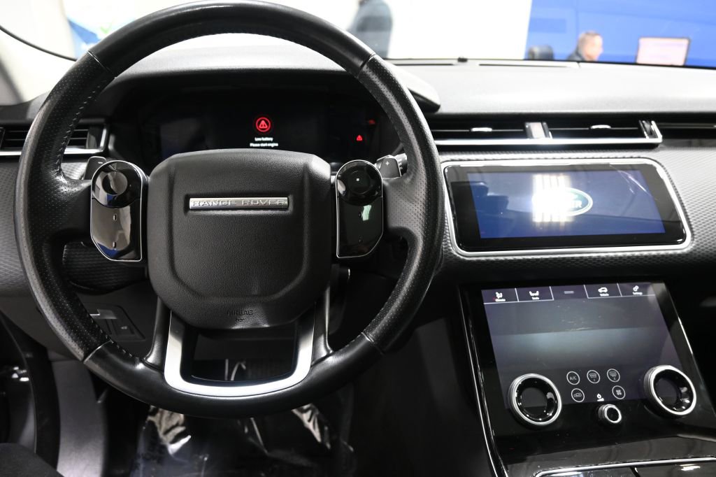 Used 2018 Land Rover Range Rover Velar S image 9