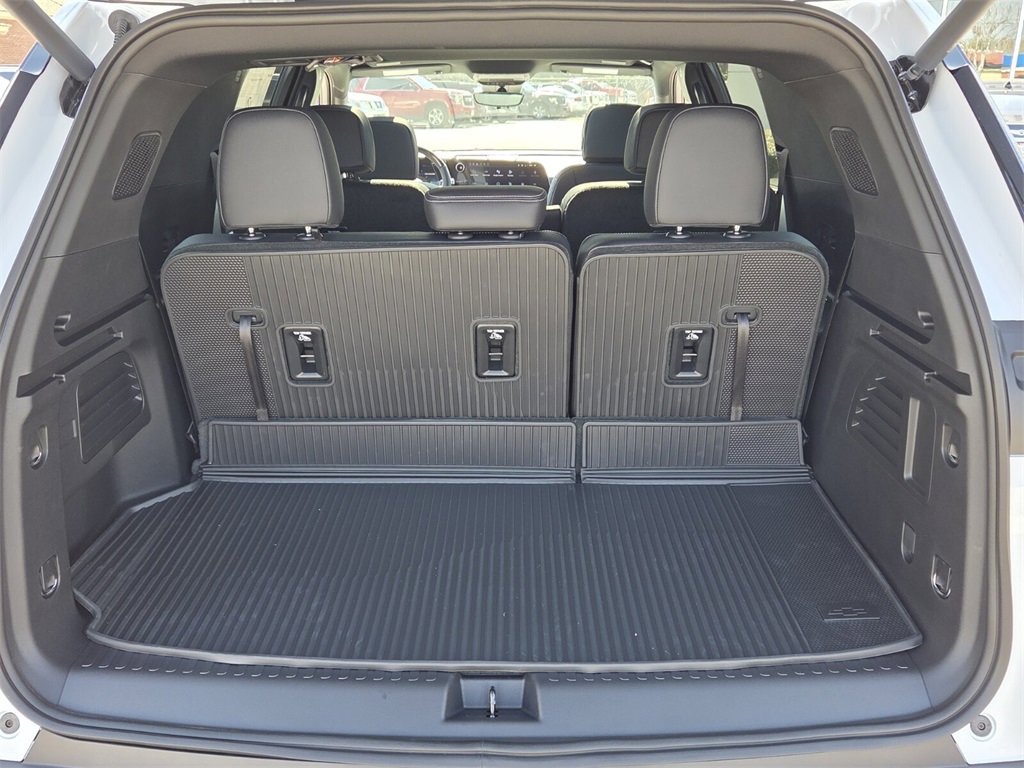 New 2026 Chevrolet Traverse LT w/ Enhanced Driving Package image 10