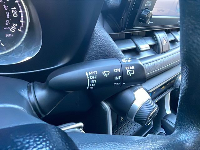 Used 2020 Toyota RAV4 LE image 26