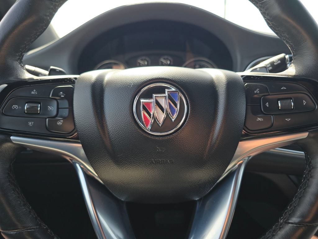 Used 2023 Buick Enclave Essence w/ Sport Touring Edition AWD/4WD image 27