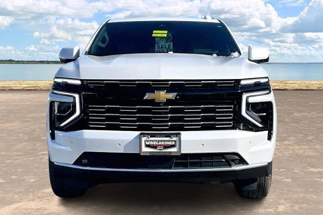 Used 2025 Chevrolet Suburban High Country image 2