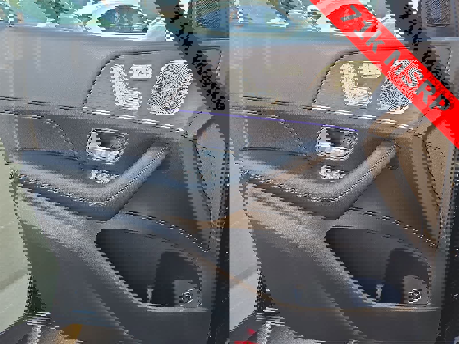 Used 2025 Mercedes-Benz GLE 350 4MATIC image 28