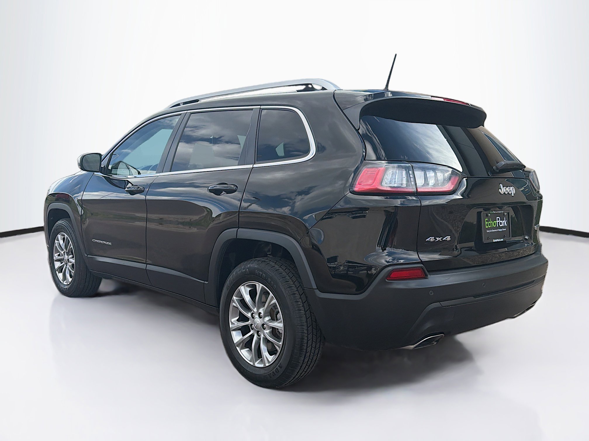 Used 2021 Jeep Cherokee Latitude Lux image 5
