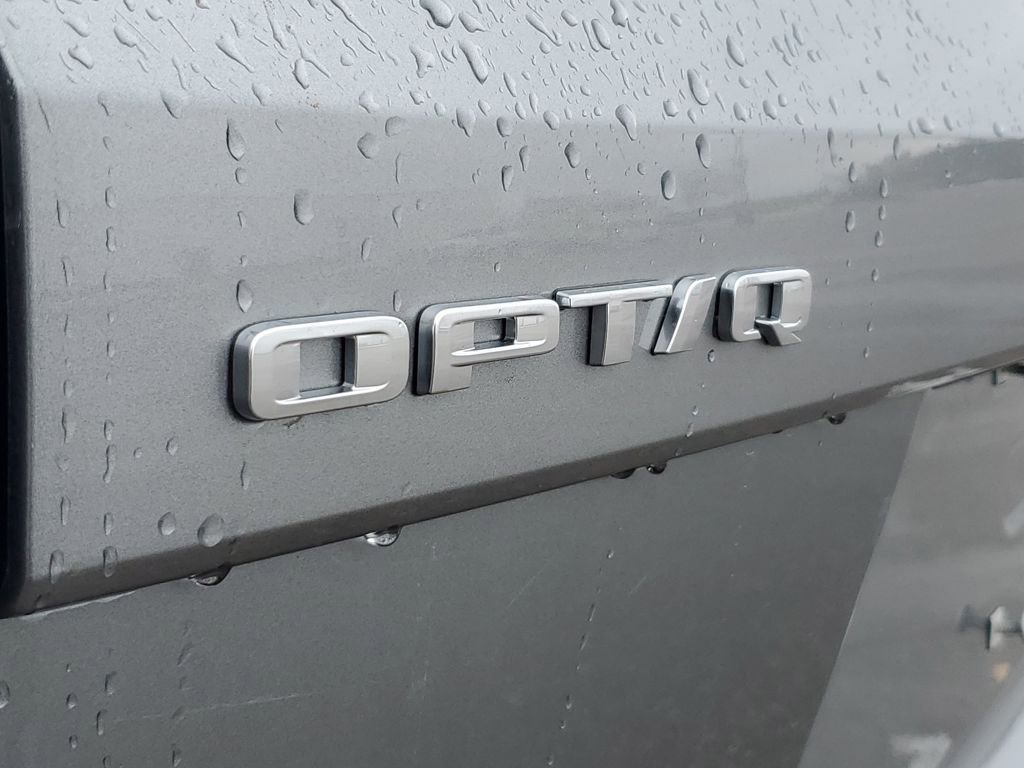 New 2026 Cadillac Optiq Luxury 1 image 28