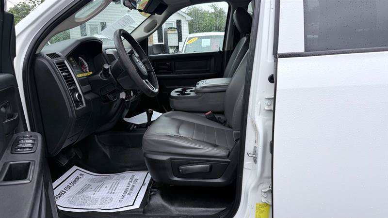 Used 2018 RAM 4500 Tradesman AWD/4WD image 11