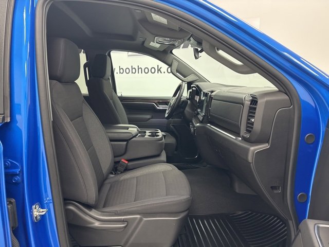 Used 2025 Chevrolet Silverado 1500 LT image 32