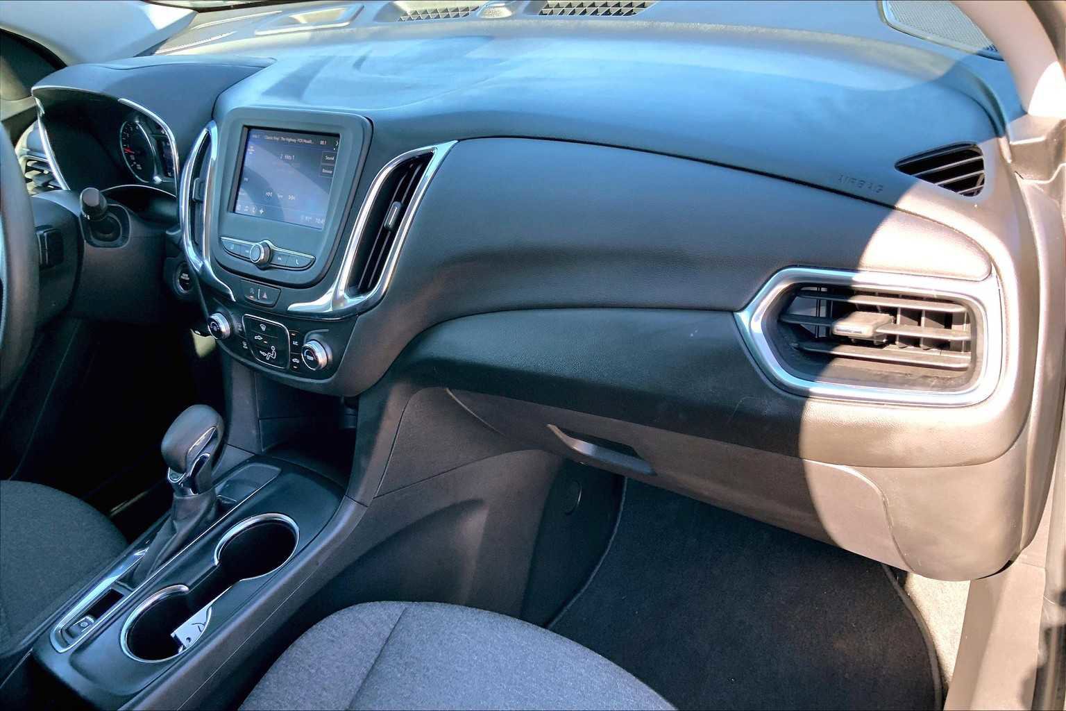 Used 2023 Chevrolet Equinox LT image 29