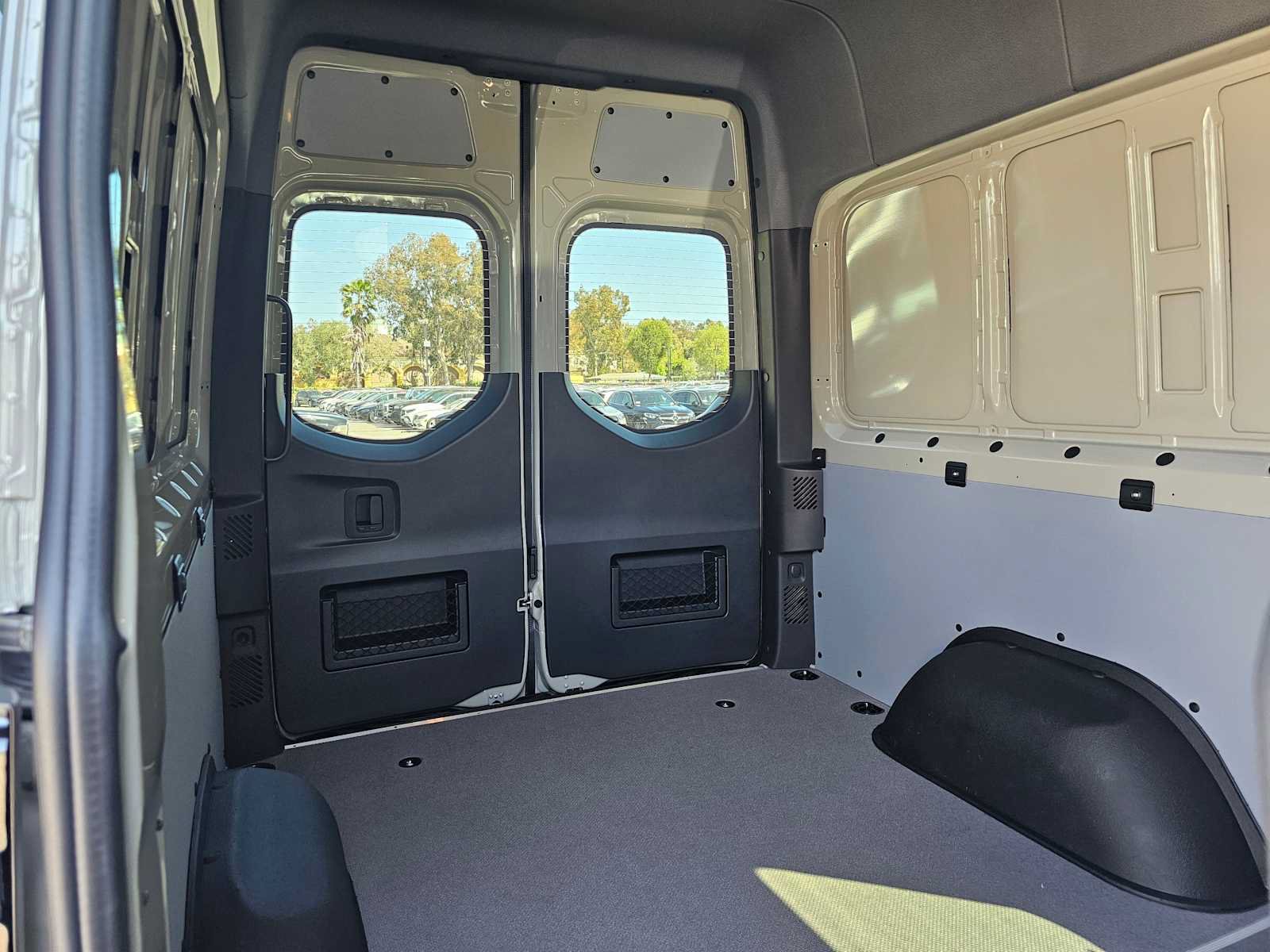 New 2026 Mercedes-Benz Sprinter 2500 image 13