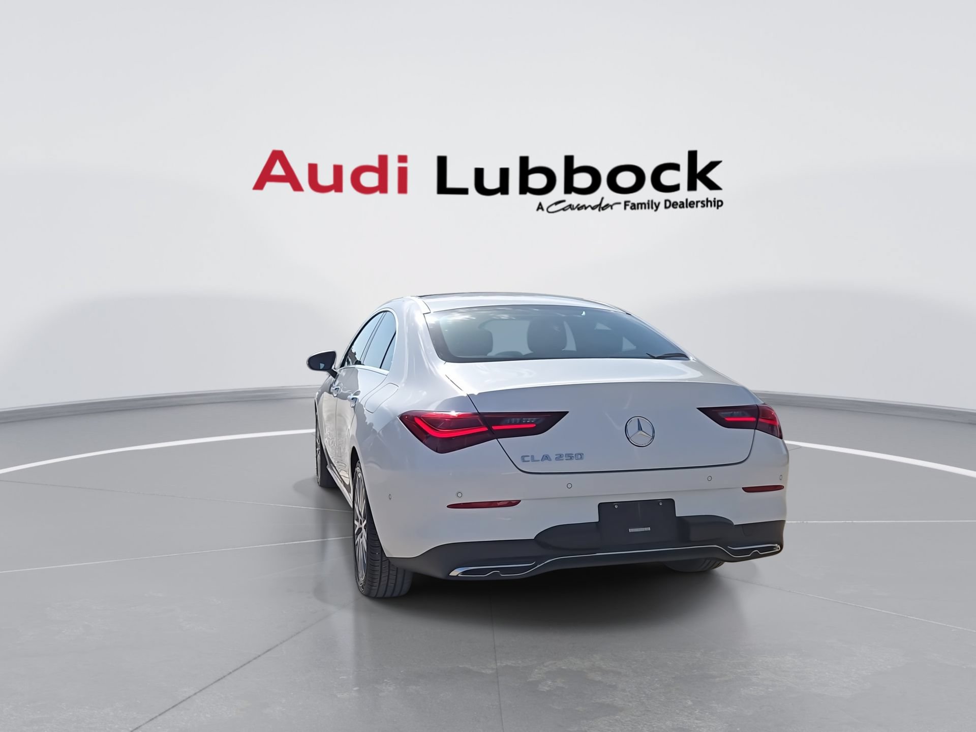 Used 2025 Mercedes-Benz CLA 250 image 7