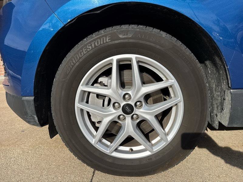 Used 2024 Ford Edge SEL image 25