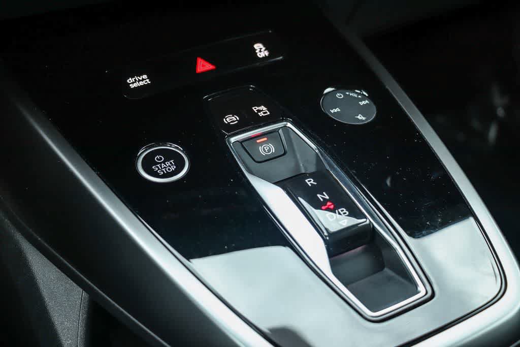 Used 2023 Audi Q4 e-tron Premium Plus RWD image 19