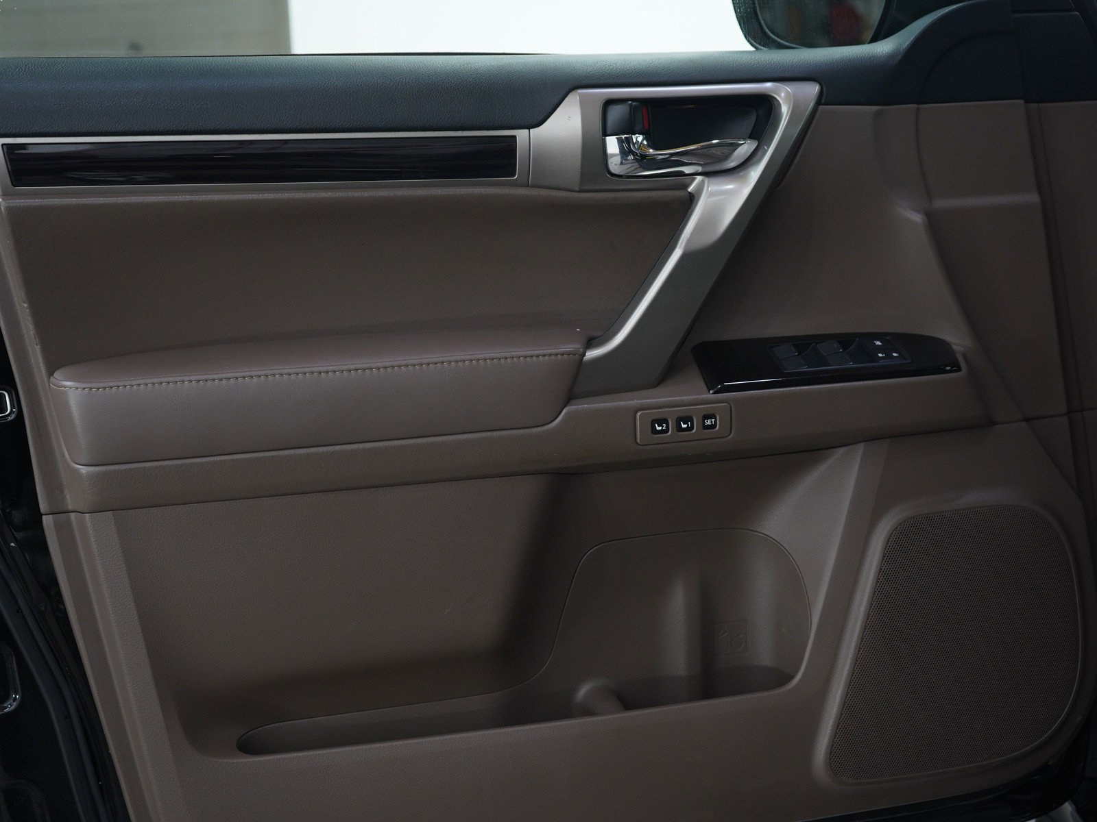 Used 2019 Lexus GX 460 image 21