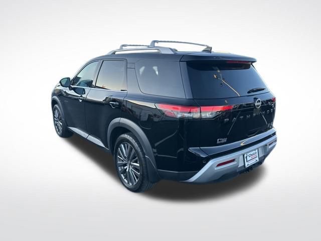 Used 2024 Nissan Pathfinder SL w/ SL Premium Package image 4