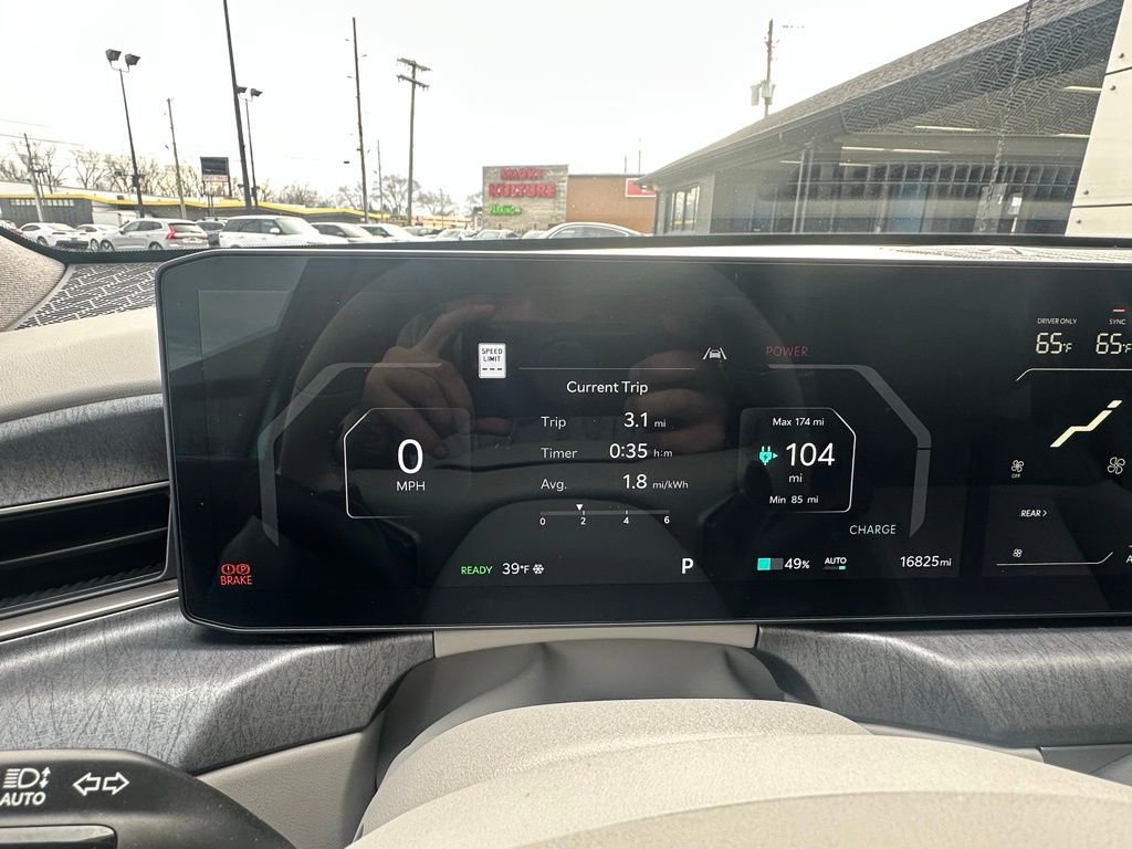 Used 2025 Kia EV9 Wind image 29