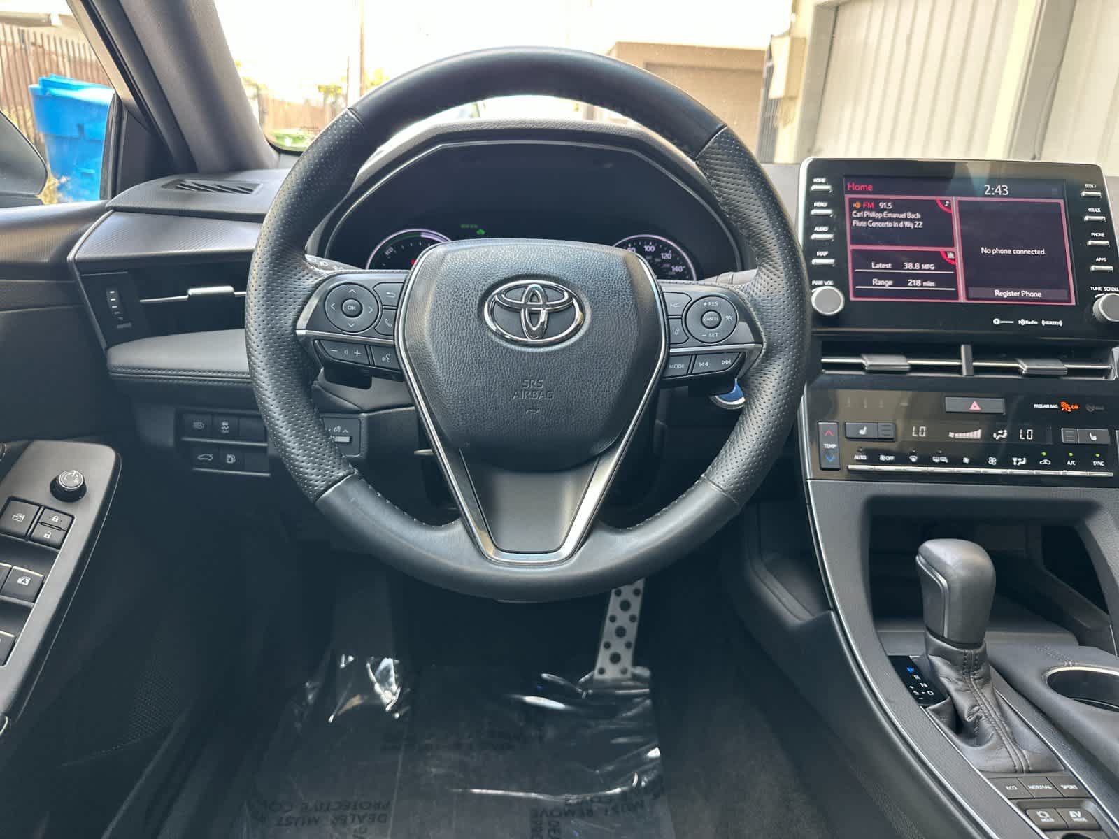 Used 2019 Toyota Avalon XSE w/ All Weather Liner Package FWD image 14