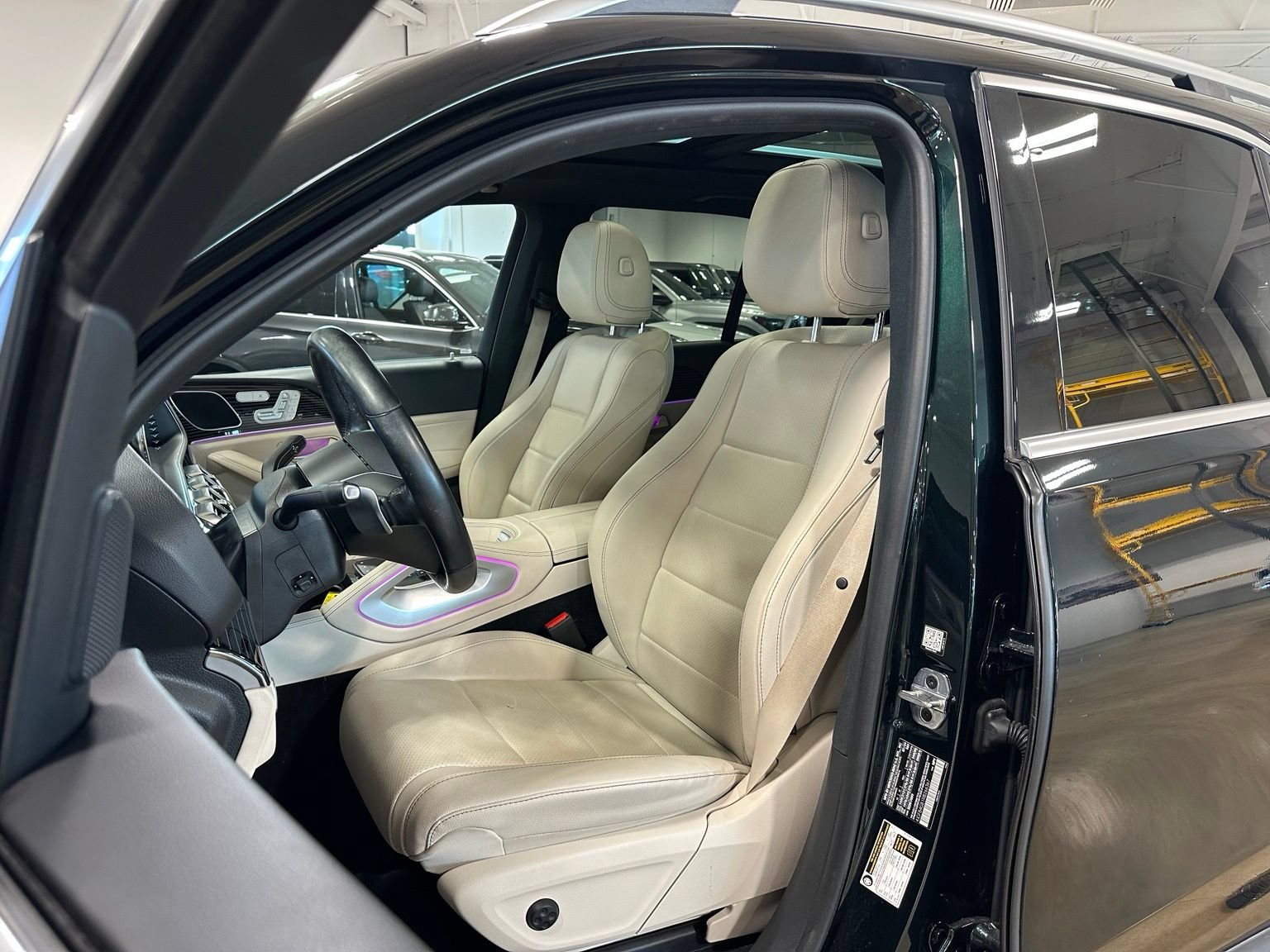 Used 2024 Mercedes-Benz GLE 450e 4MATIC image 12
