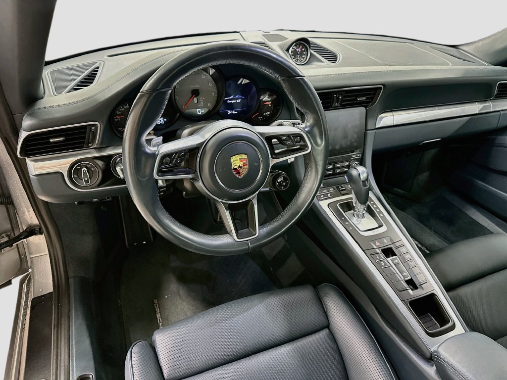 Used 2017 Porsche 911 Targa 4S AWD/4WD image 4