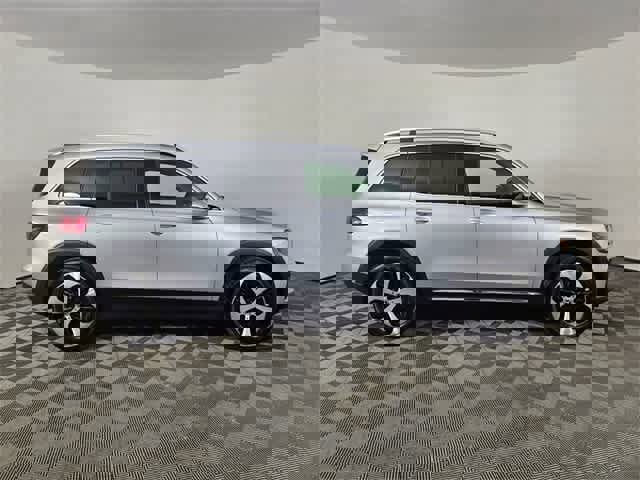 Certified 2025 Mercedes-Benz GLB 250 4MATIC image 6