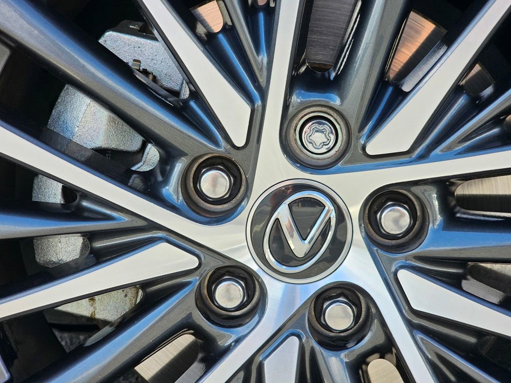 Used 2023 Lexus ES 350 w/ Premium Package image 11