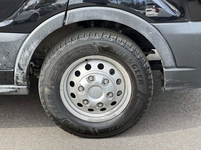 Used 2024 Ford Transit 250 148 High Roof AWD image 11