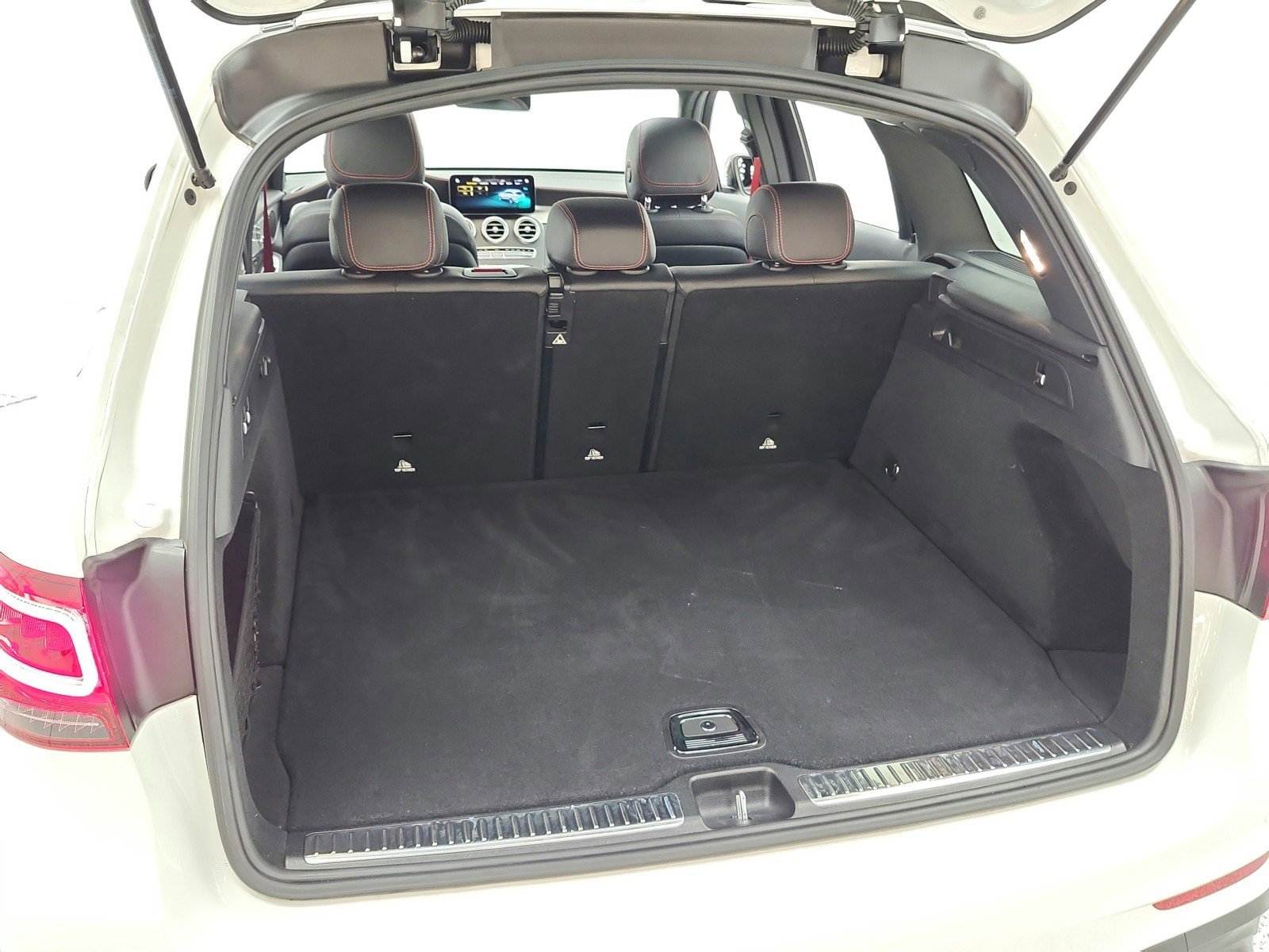 Used 2022 Mercedes-Benz GLC 43 AMG 4MATIC image 22