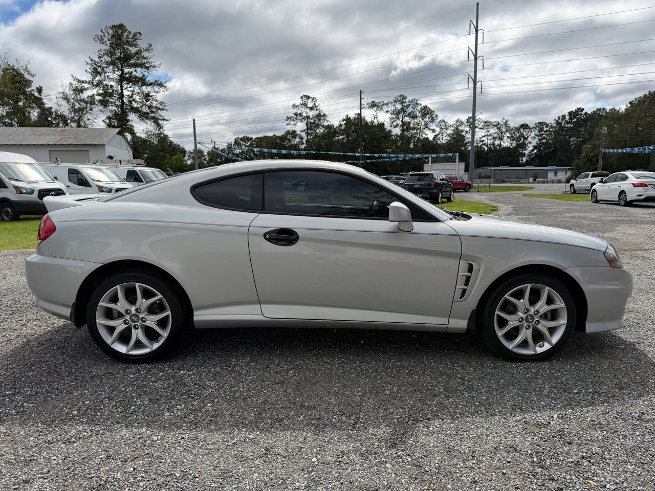 Used 2006 Hyundai Tiburon GT image 4