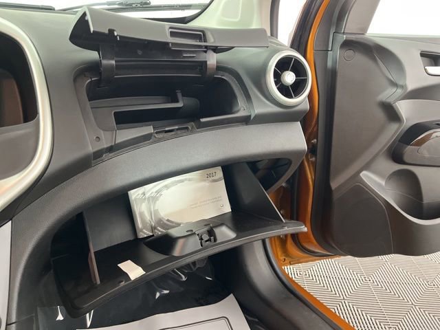 Used 2017 Chevrolet Sonic LT w/ Fun and Sun Package image 37