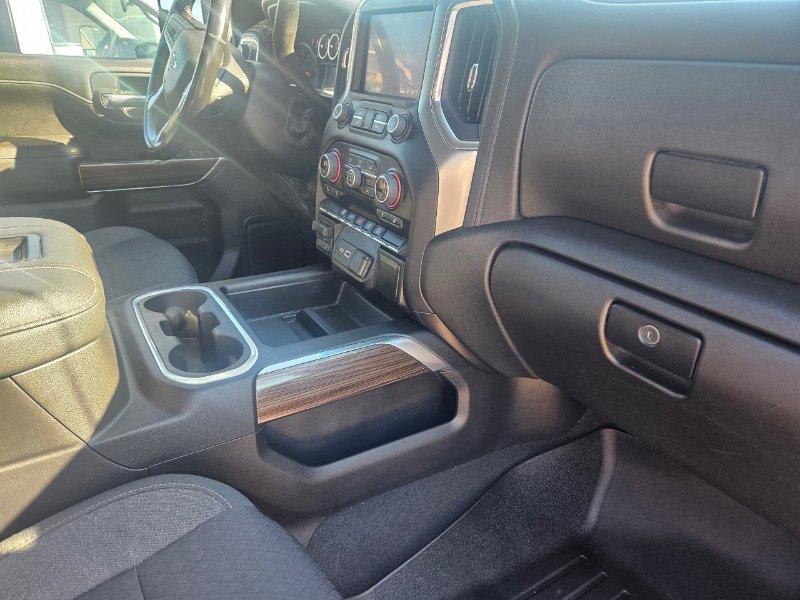 Used 2022 Chevrolet Silverado 2500 LT w/ Convenience Package image 17