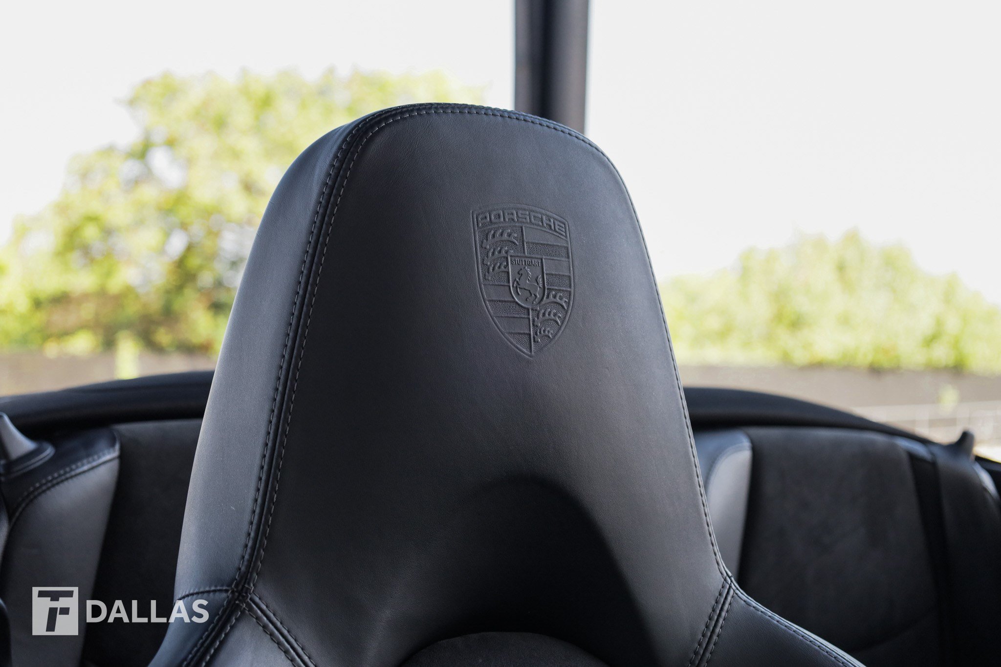 Used 2011 Porsche 911 Carrera GTS RWD image 39