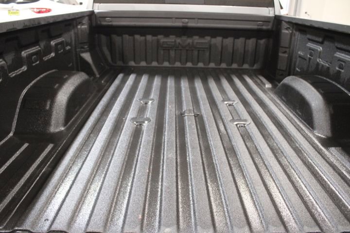 Used 2025 GMC Sierra 2500 Denali image 14