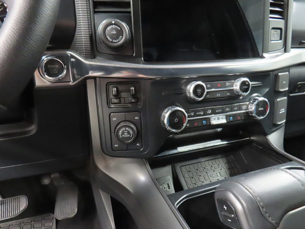 Used 2025 Ford F150 Lariat w/ Equipment Group 502A High AWD/4WD image 70