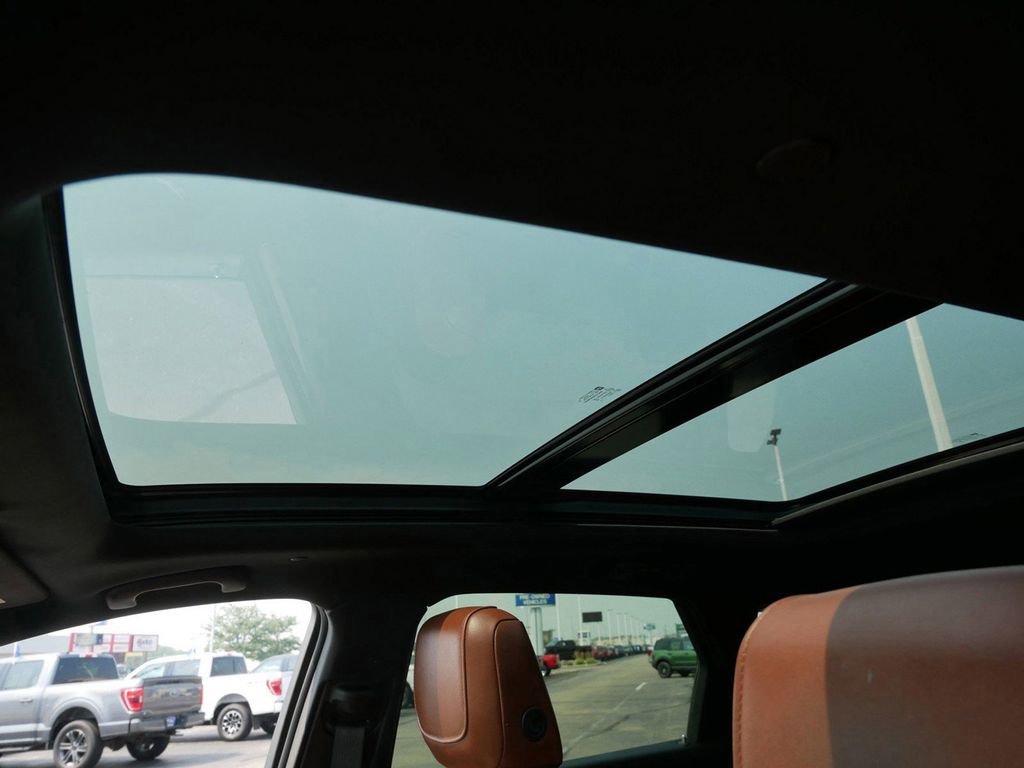 Used 2020 Cadillac XT5 Sportv w/ LPO, Floor Liner Package image 9