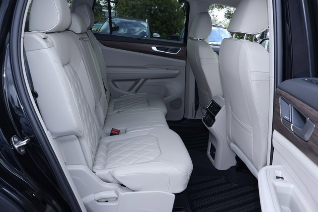 New 2026 Volkswagen Atlas SEL Premium R-Line image 18