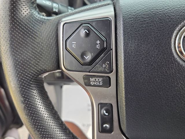Used 2018 Toyota Tacoma SR5 image 24
