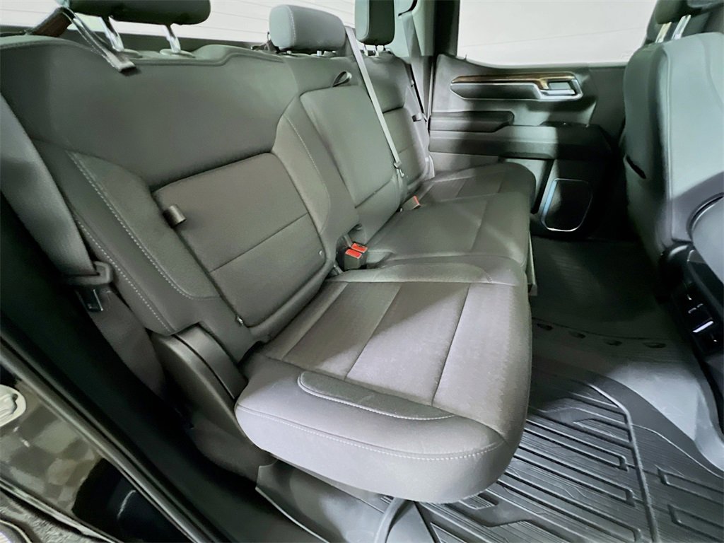 Used 2024 GMC Sierra 1500 Elevation w/ LPO, Elevation Black Package image 23