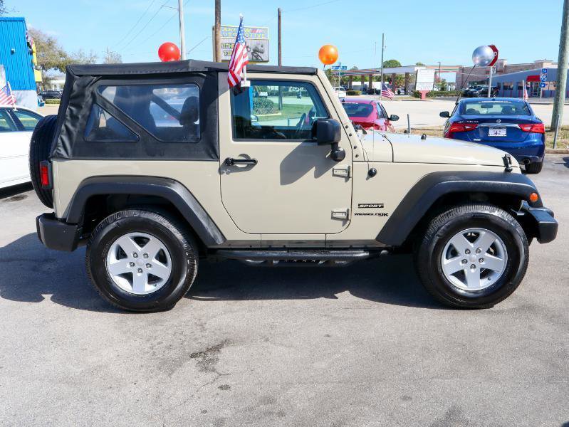 Used 2018 Jeep Wrangler Sport AWD/4WD image 6
