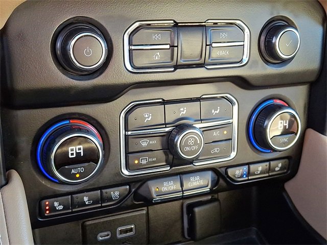 Used 2021 Chevrolet Tahoe Premier image 17