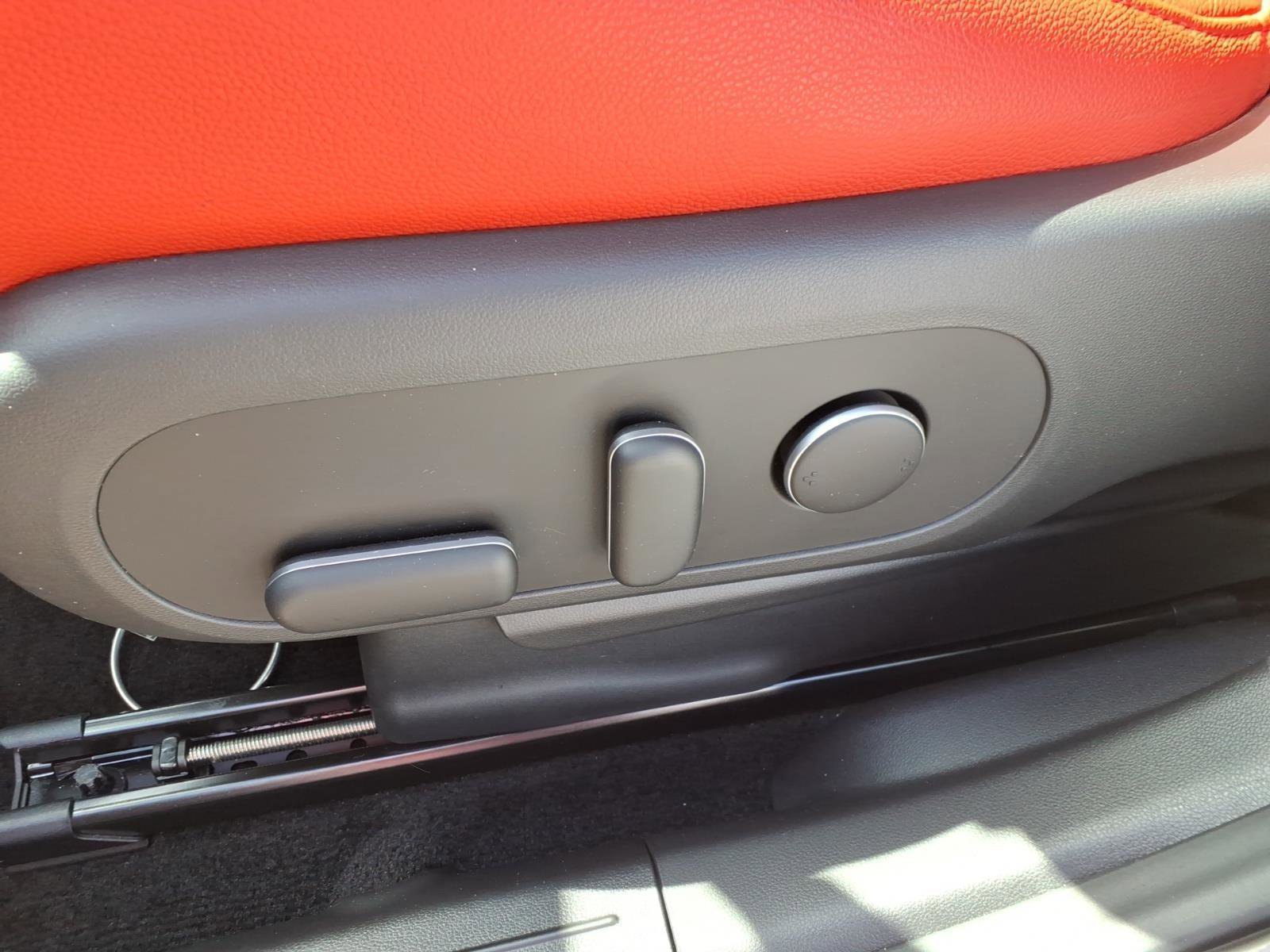 Used 2024 Hyundai Ioniq 5 SEL image 14