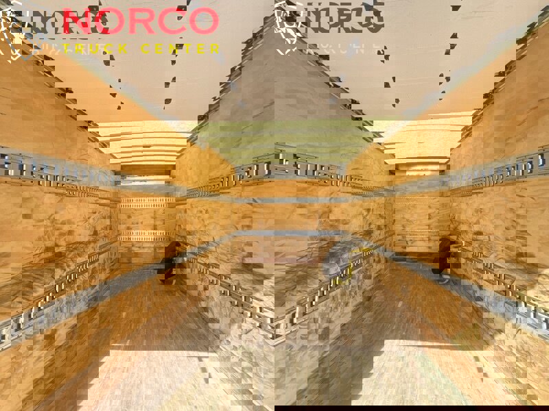 Used 2021 Freightliner Sprinter 3500 image 9