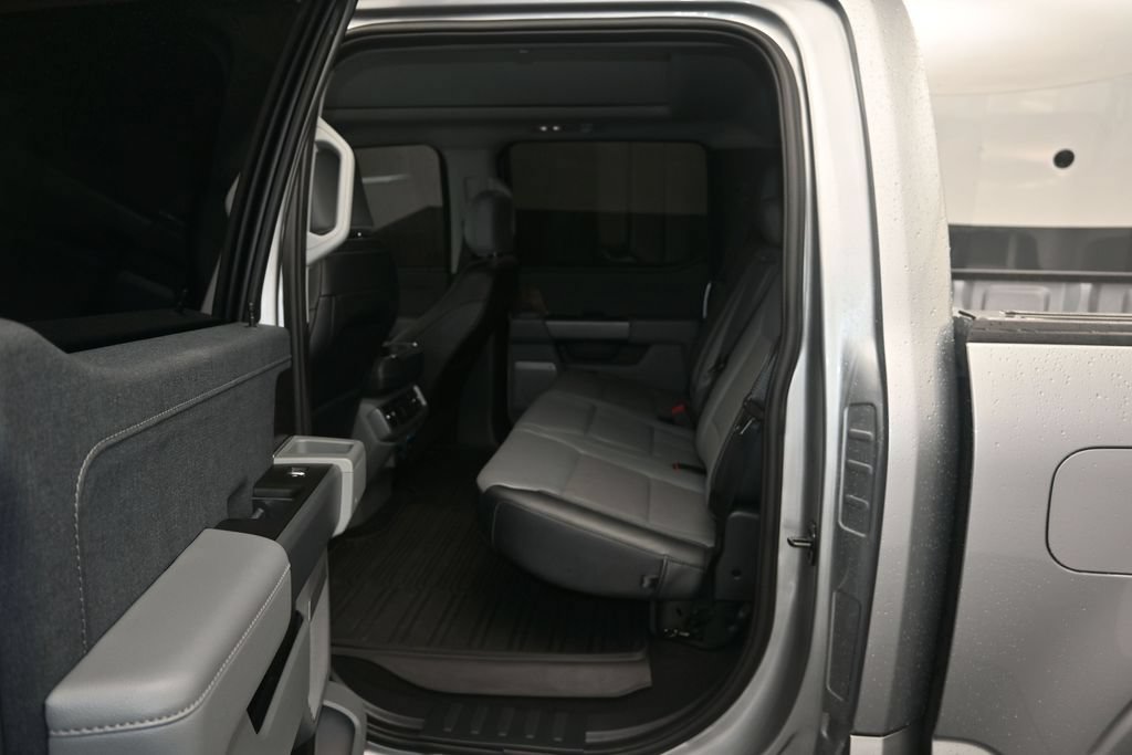 Used 2023 Ford F150 Lariat w/ Equipment Group 502A High AWD/4WD image 17