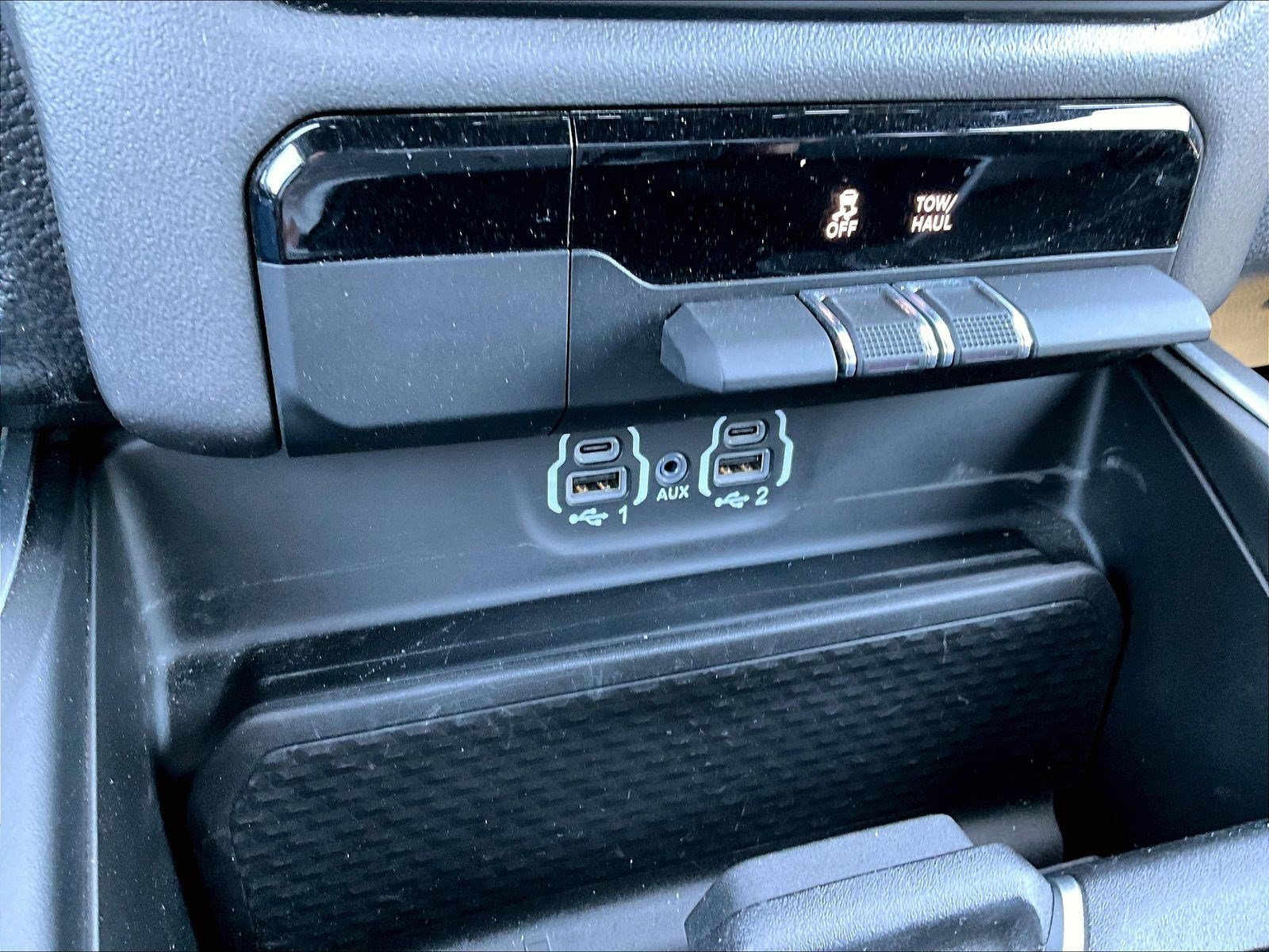 Used 2023 RAM 1500 Big Horn AWD/4WD image 16