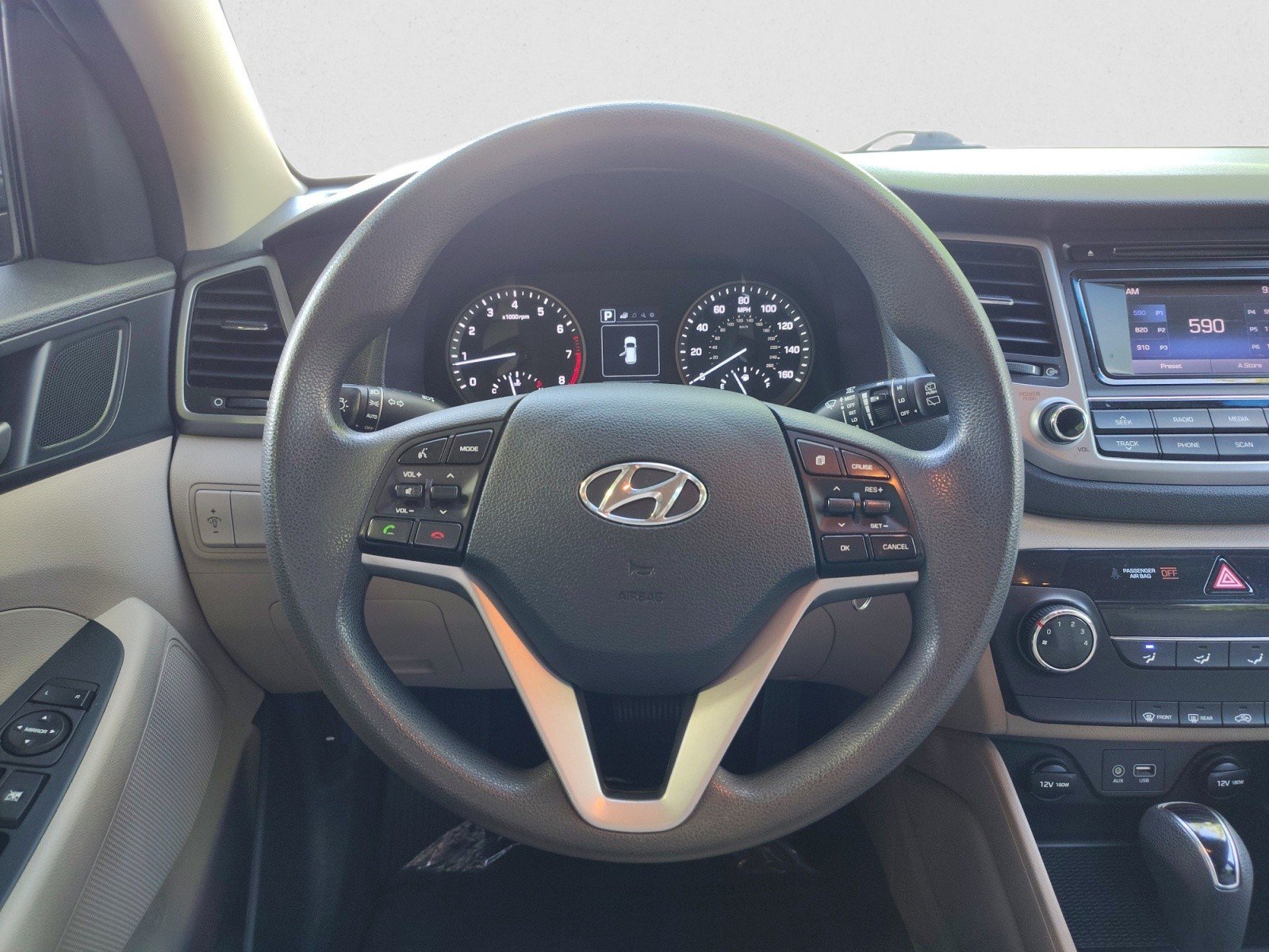 Used 2018 Hyundai Tucson SE w/ Cargo Package FWD image 14