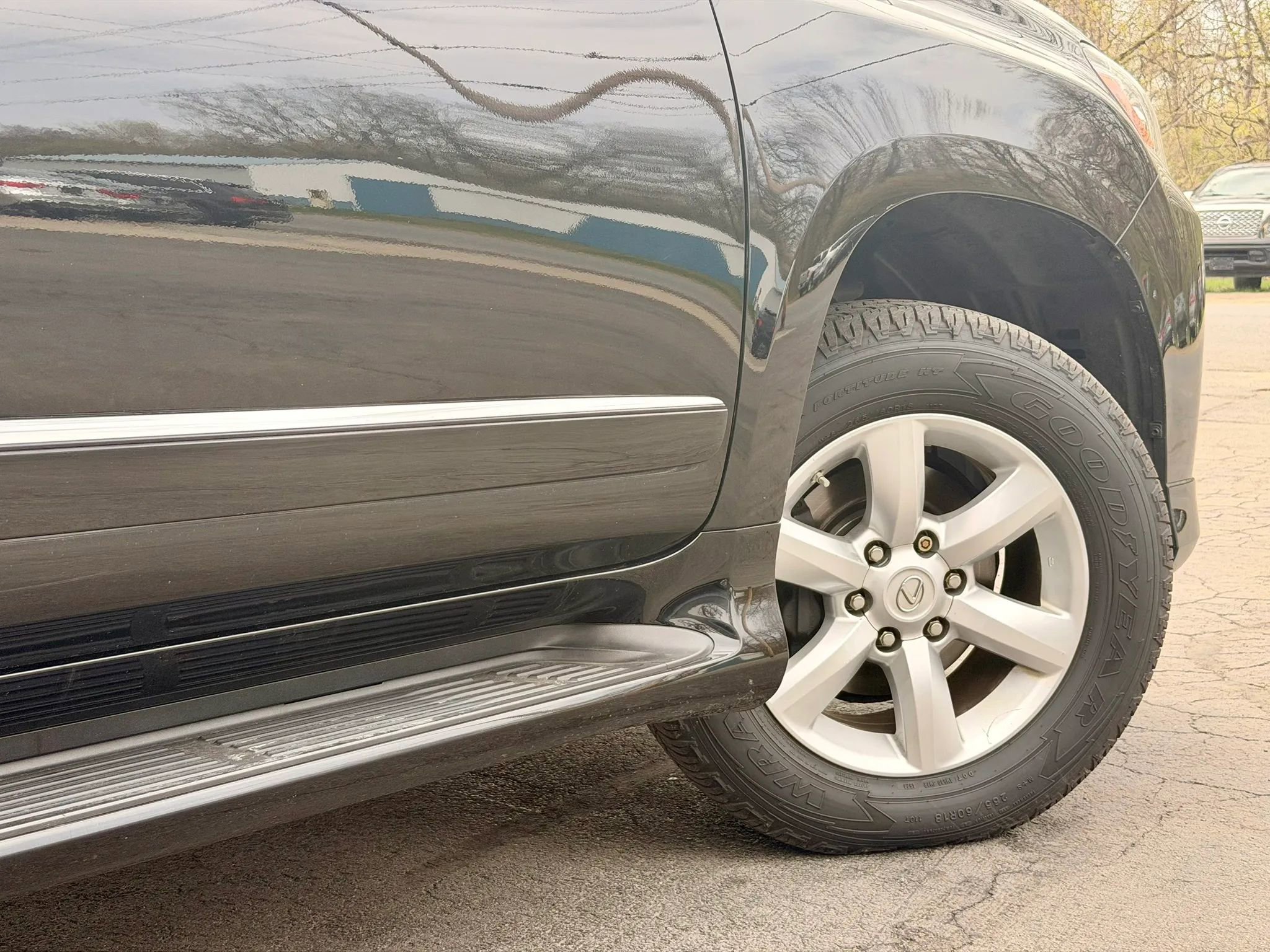 Used 2018 Lexus GX 460 w/ Navigation Package AWD/4WD image 6