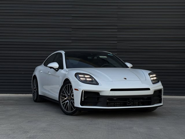 Certified 2024 Porsche Panamera image 9